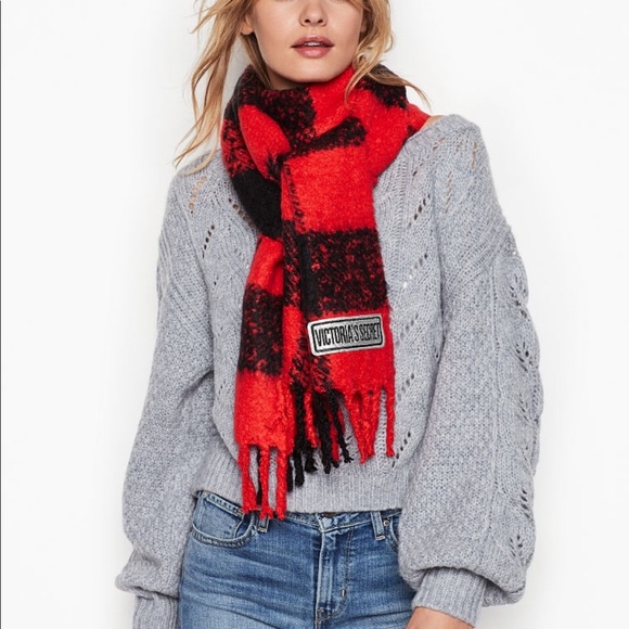 PINK Victoria's Secret Accessories - BRAND NEW winter angel collection scarf!